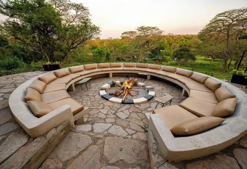 هتل Sambiya River Lodge