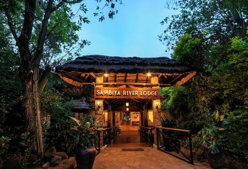 هتل Sambiya River Lodge