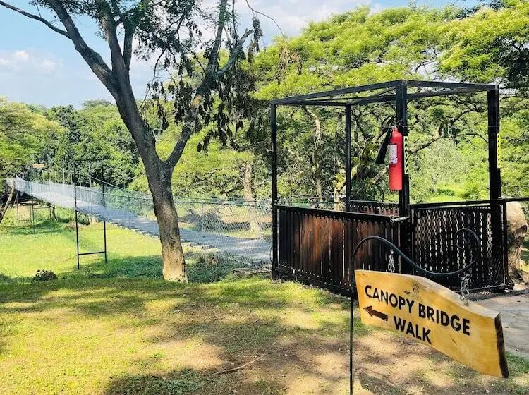هتل Sambiya River Lodge