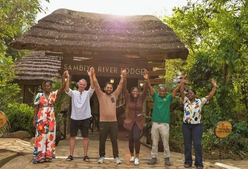 هتل Sambiya River Lodge