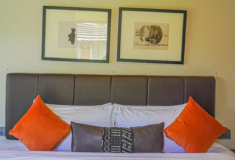 هتل Sambiya River Lodge