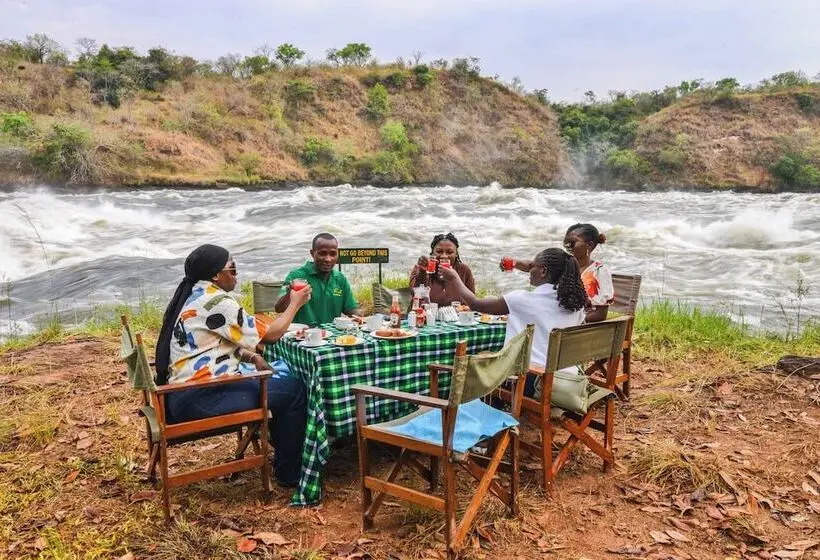 هتل Sambiya River Lodge