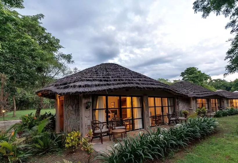 هتل Sambiya River Lodge