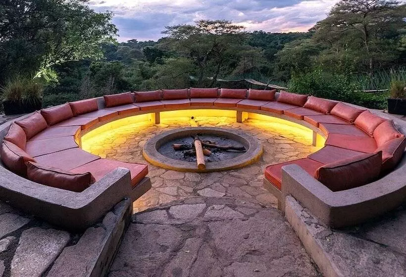 هتل Sambiya River Lodge