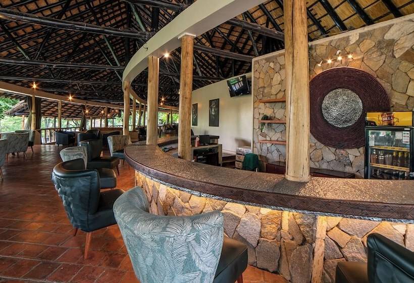 هتل Sambiya River Lodge