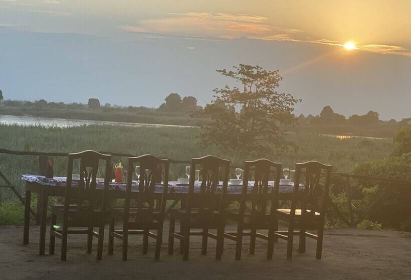 酒店 Selous Mapumziko Lodge