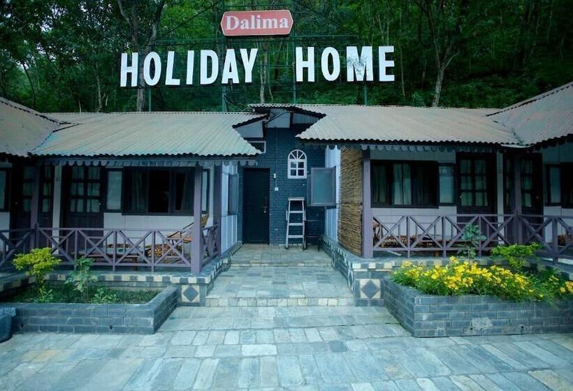 هتل Serene Highway Resort