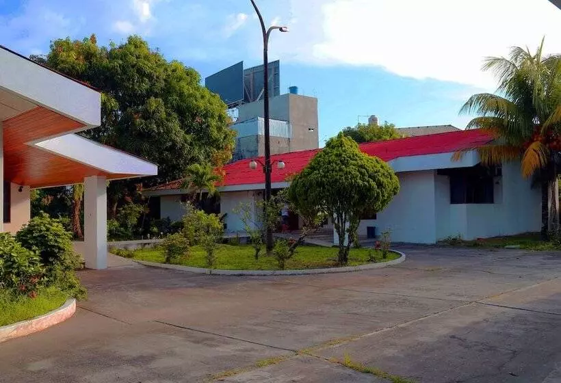 Hotelli Sol Del Oriente