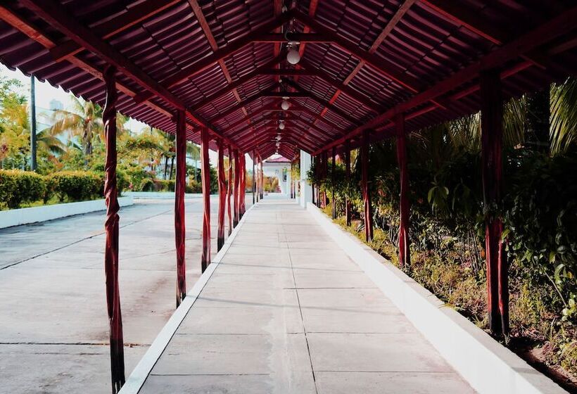 Hotel Sol Del Oriente