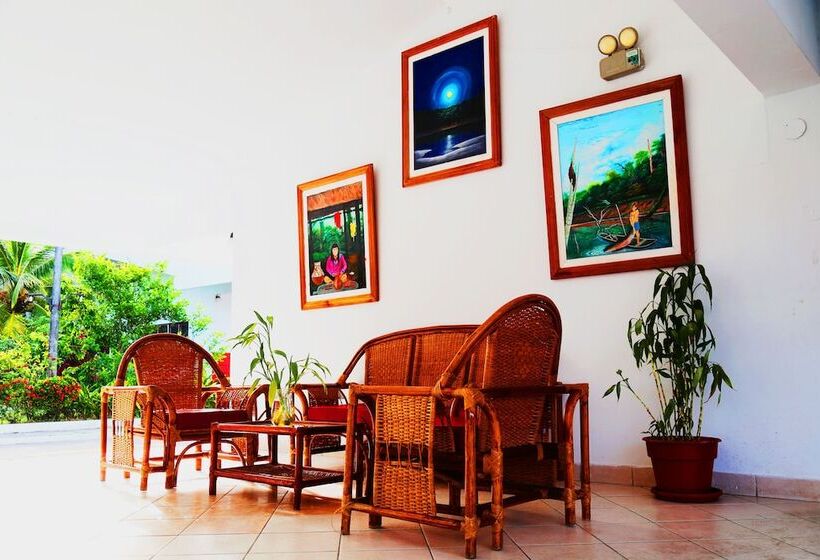 Hotel Sol Del Oriente