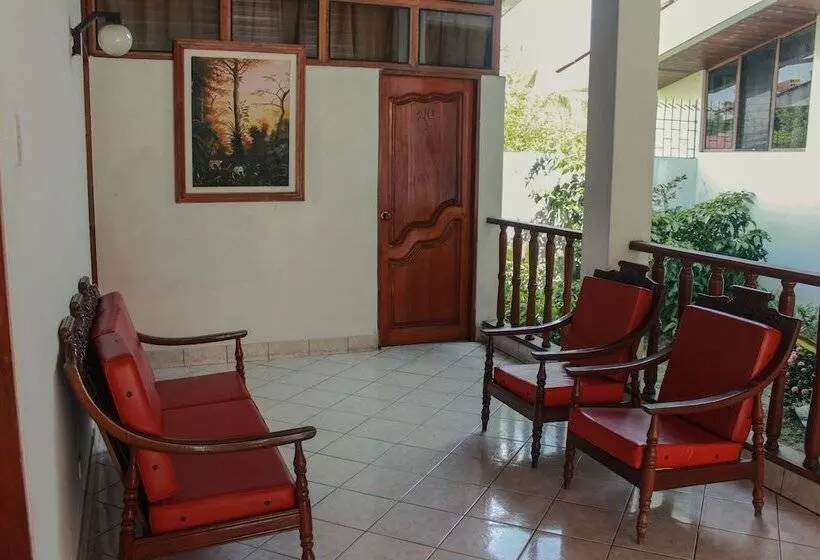 Hotelli Sol Del Oriente