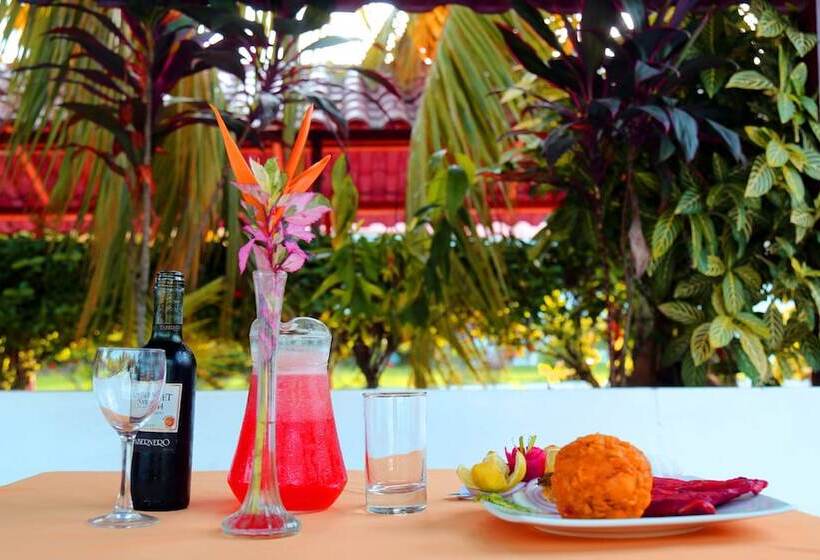 Hotel Sol Del Oriente