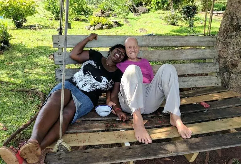 پانسیون Big Sky Lodge