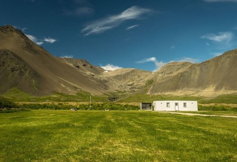 پانسیون Kast Guesthouse