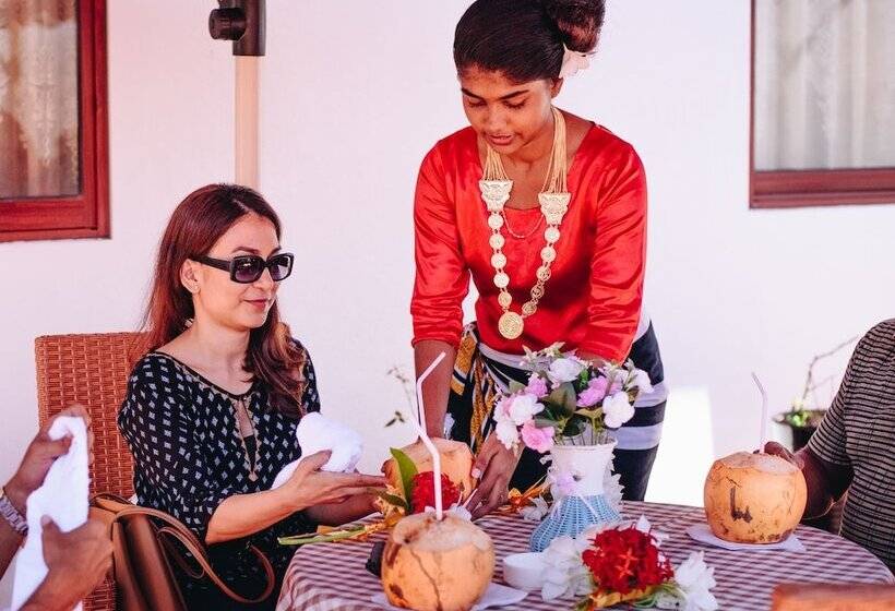 پانسیون Rekidhiye Inn