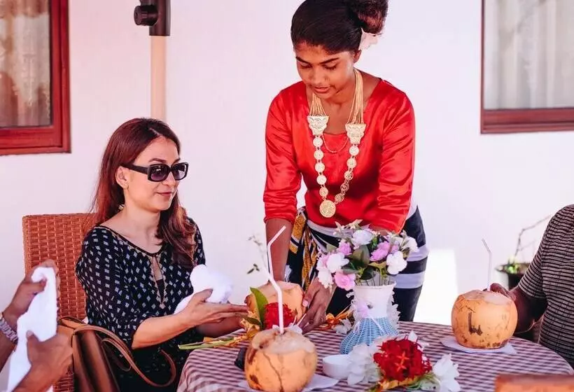 پانسیون Rekidhiye Inn