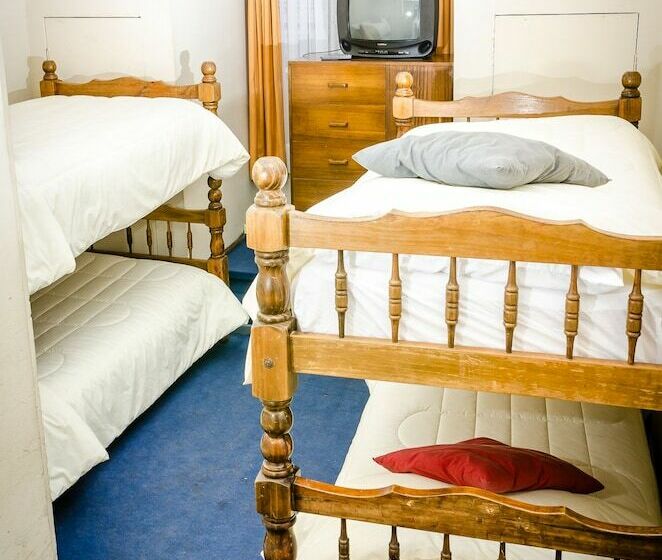 پانسیون Residencial La Familia