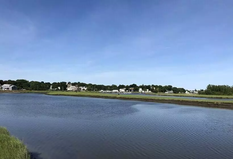 ペンション Rooms In Family House In Salem Boston