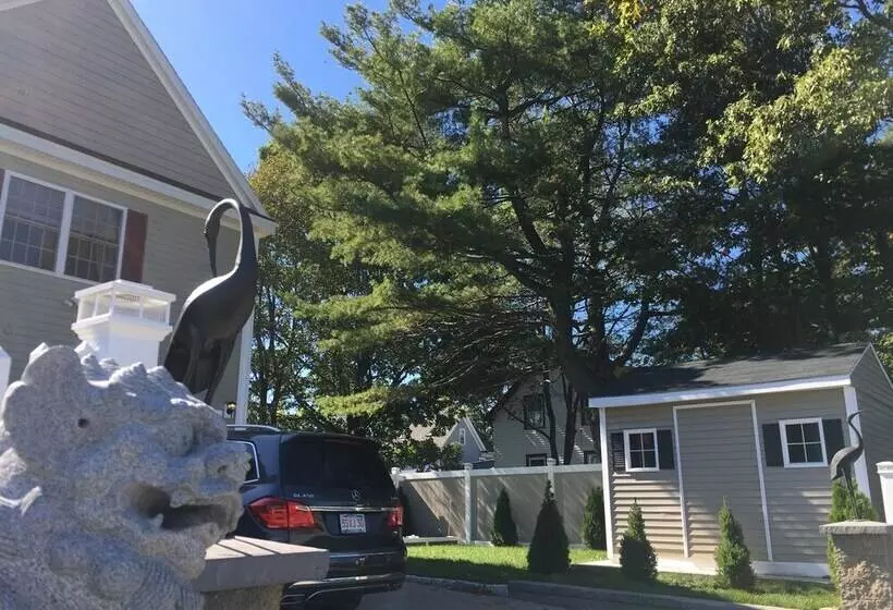 ペンション Rooms In Family House In Salem Boston