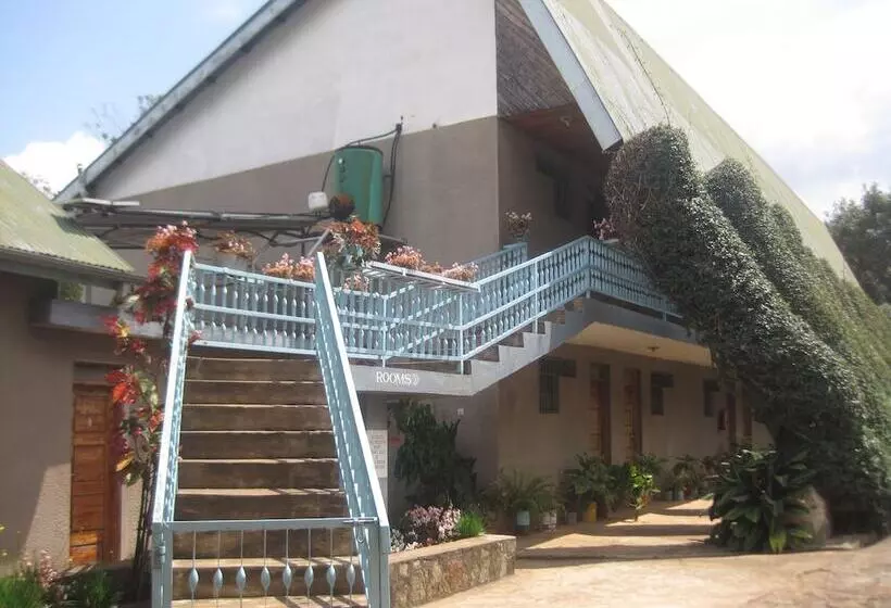 Majatalo St. Eugene S Hostel