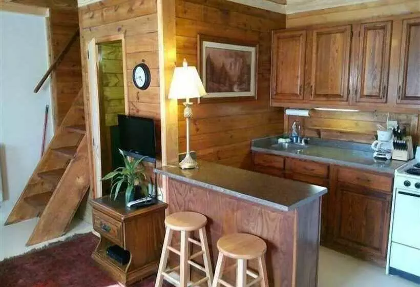 Sandy River Adventure Resort