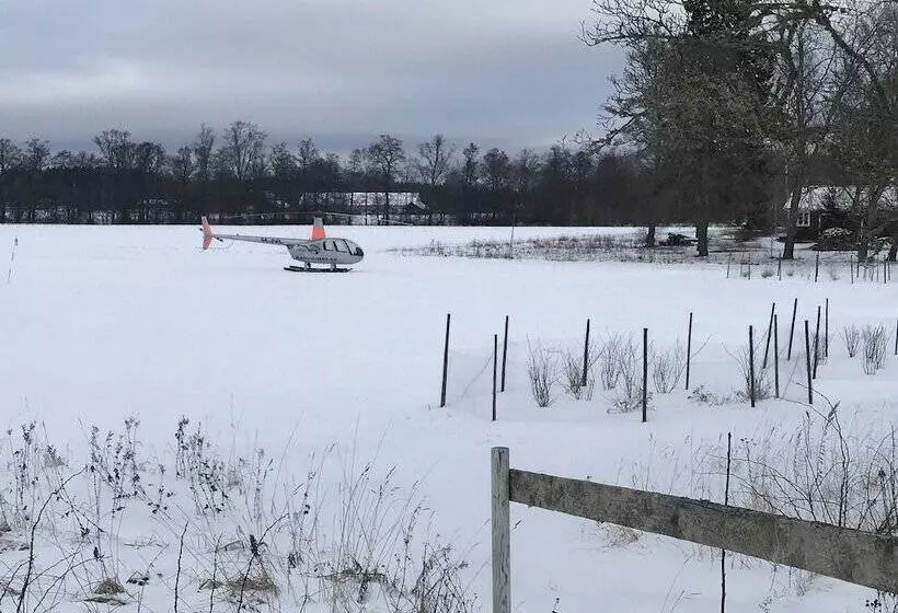 Västerkvarns Vandrarhem   Hostel