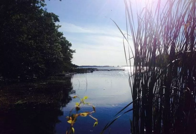 Watermark Waterfront Cottages