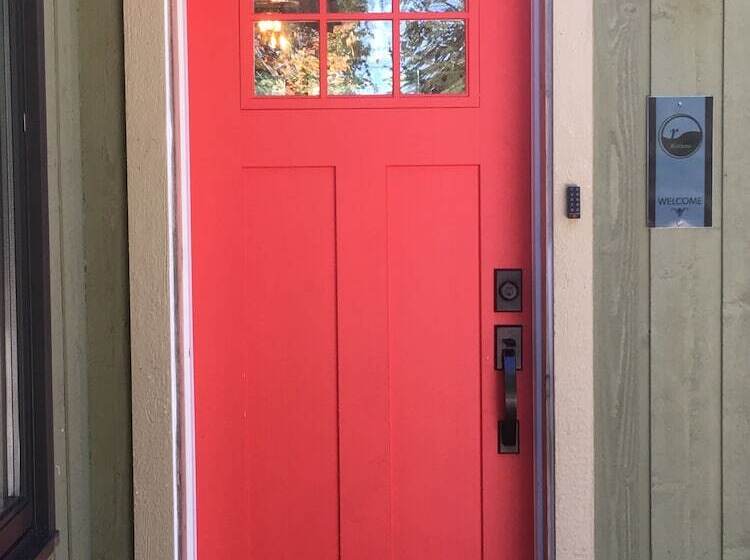 Watermark Waterfront Cottages