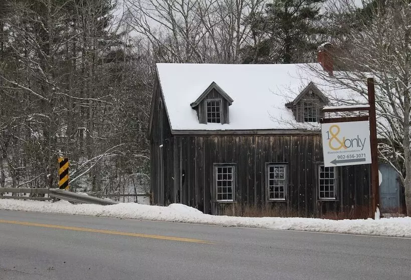 1 & Only Riverside Accommodations