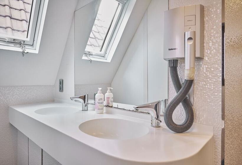 هاستل The Classic By 2go4 Grand Place