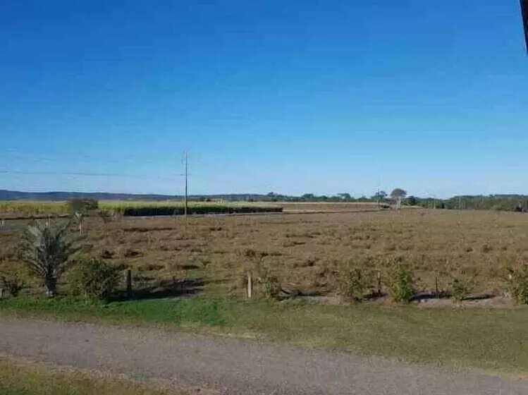 A Country View Motel   Ilbilbie