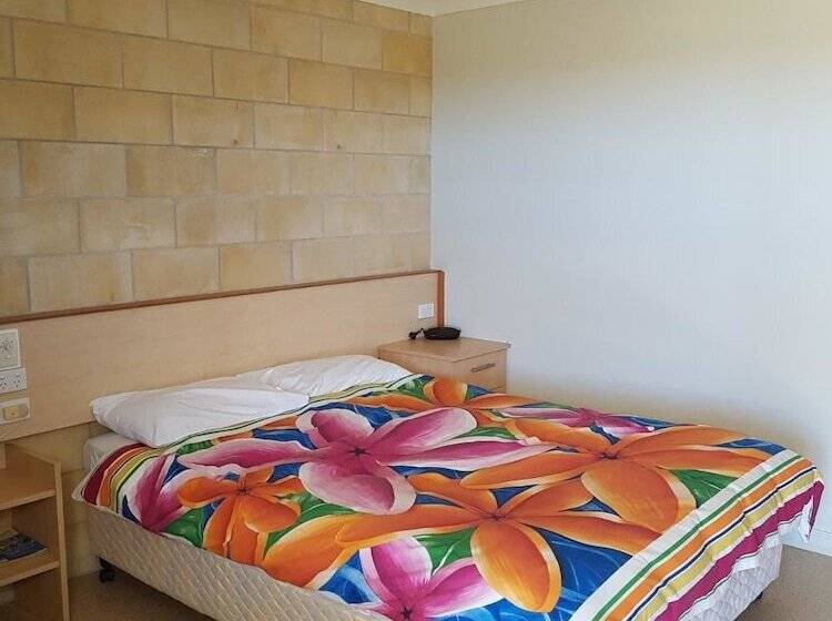 A Country View Motel Ilbilbie