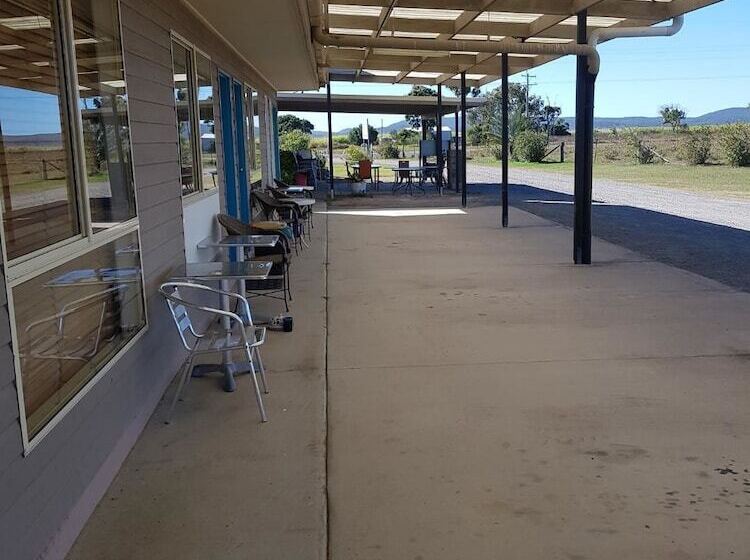 A Country View Motel Ilbilbie