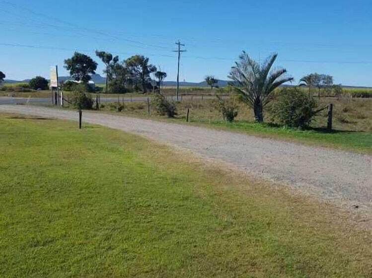 A Country View Motel Ilbilbie