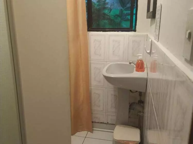 ベッドアンドブレックファースト Antiguo