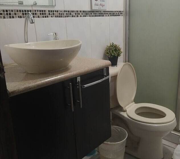 تختخواب و صبحانه Antiguo