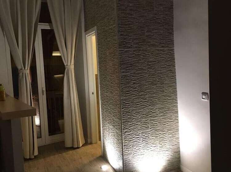 مبيت وإفطار La Banchina Holiday Rooms