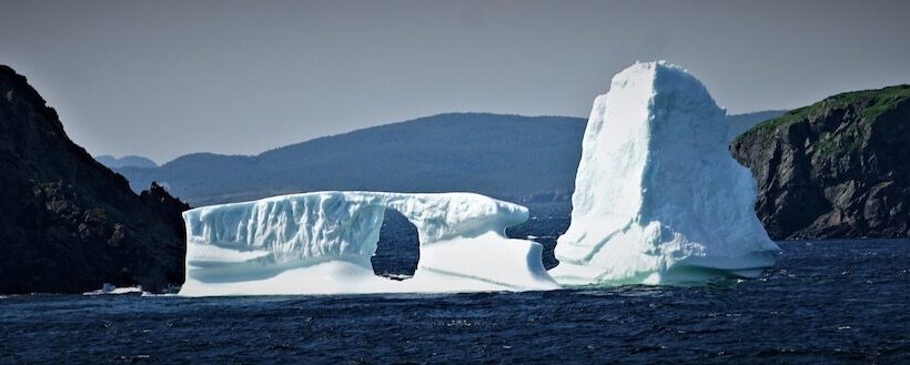 ベッドアンドブレックファースト White On Wood