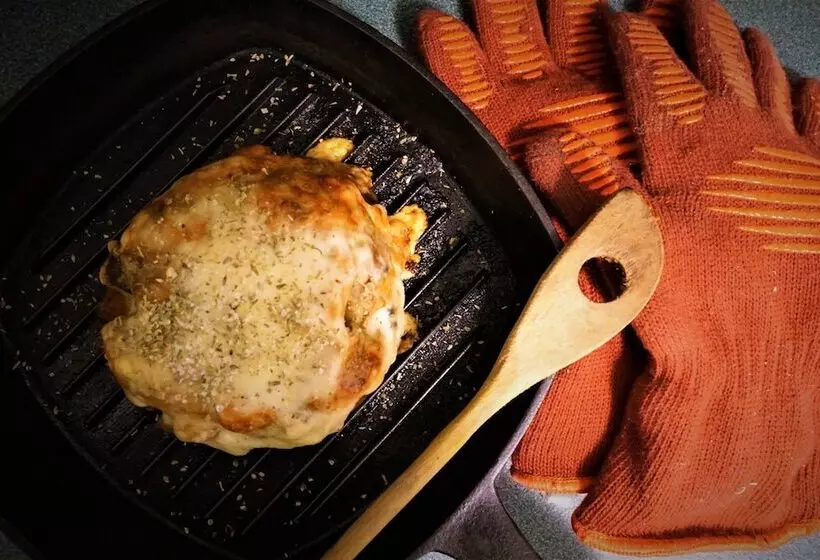 Aamiaismajoitus (B&B) White On Wood