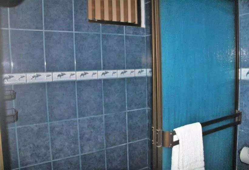 Cabinas Mansión Tropical Quepos