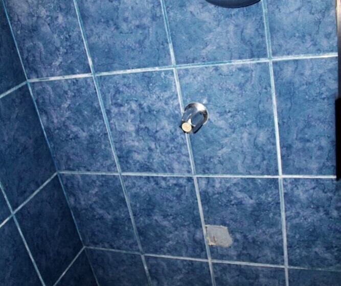 Cabinas Mansión Tropical Quepos