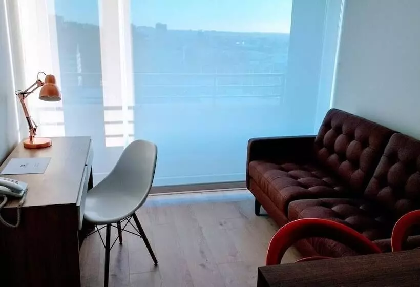 Domus Suites