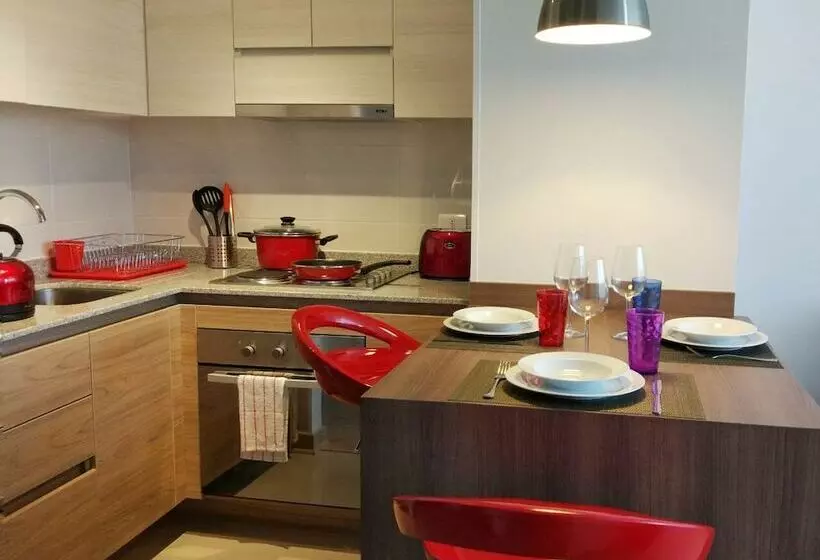 Domus Suites