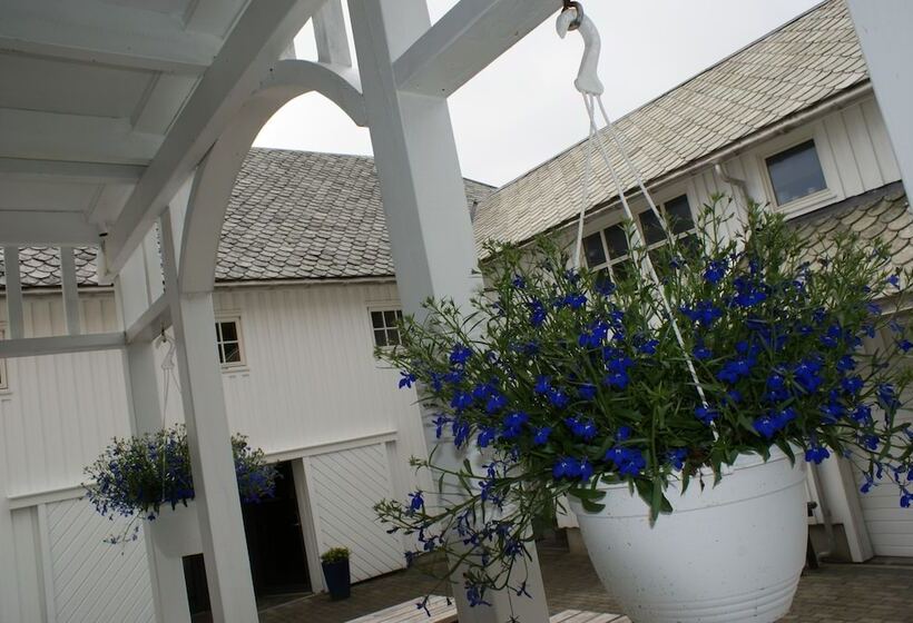 Отель Fjordbris