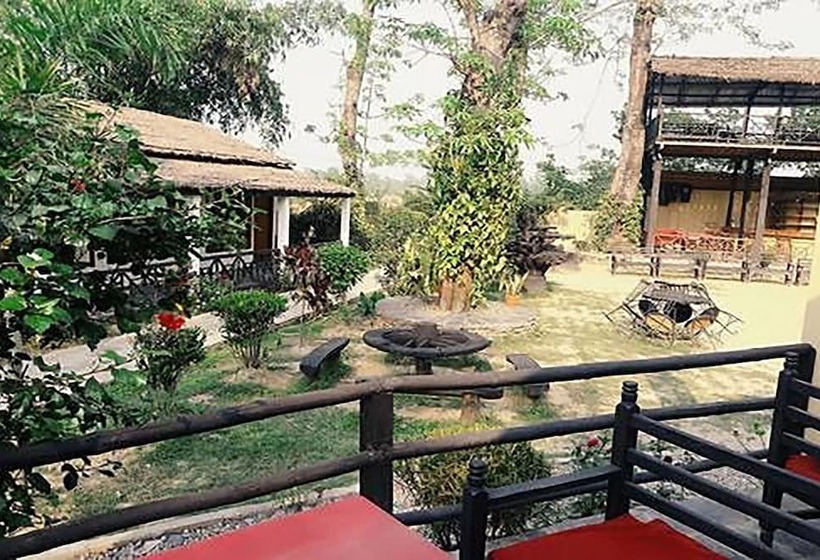 هتل Island Jungle Resort