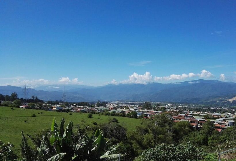 Отель Las Brumas