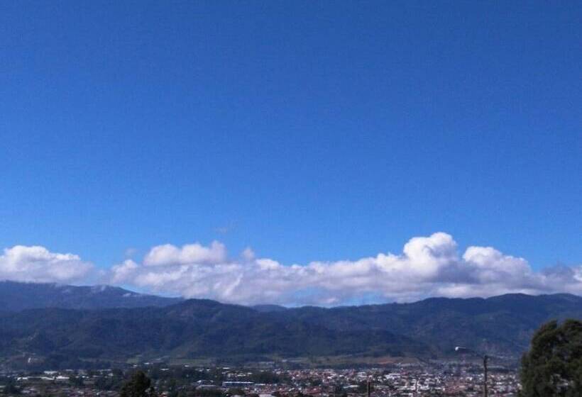 Отель Las Brumas