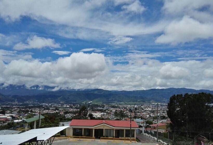 Отель Las Brumas