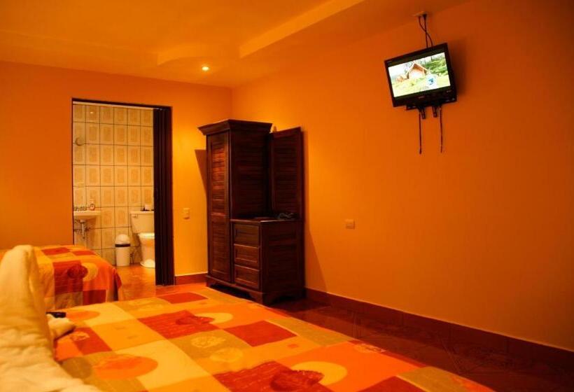 Отель Las Brumas