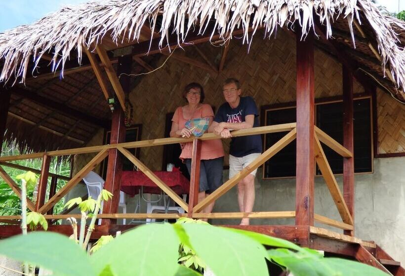 هتل Malekula Holiday Villas